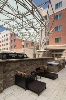 Courtyard By Marriott Raleigh-durham Airport/brier Creek Hotel