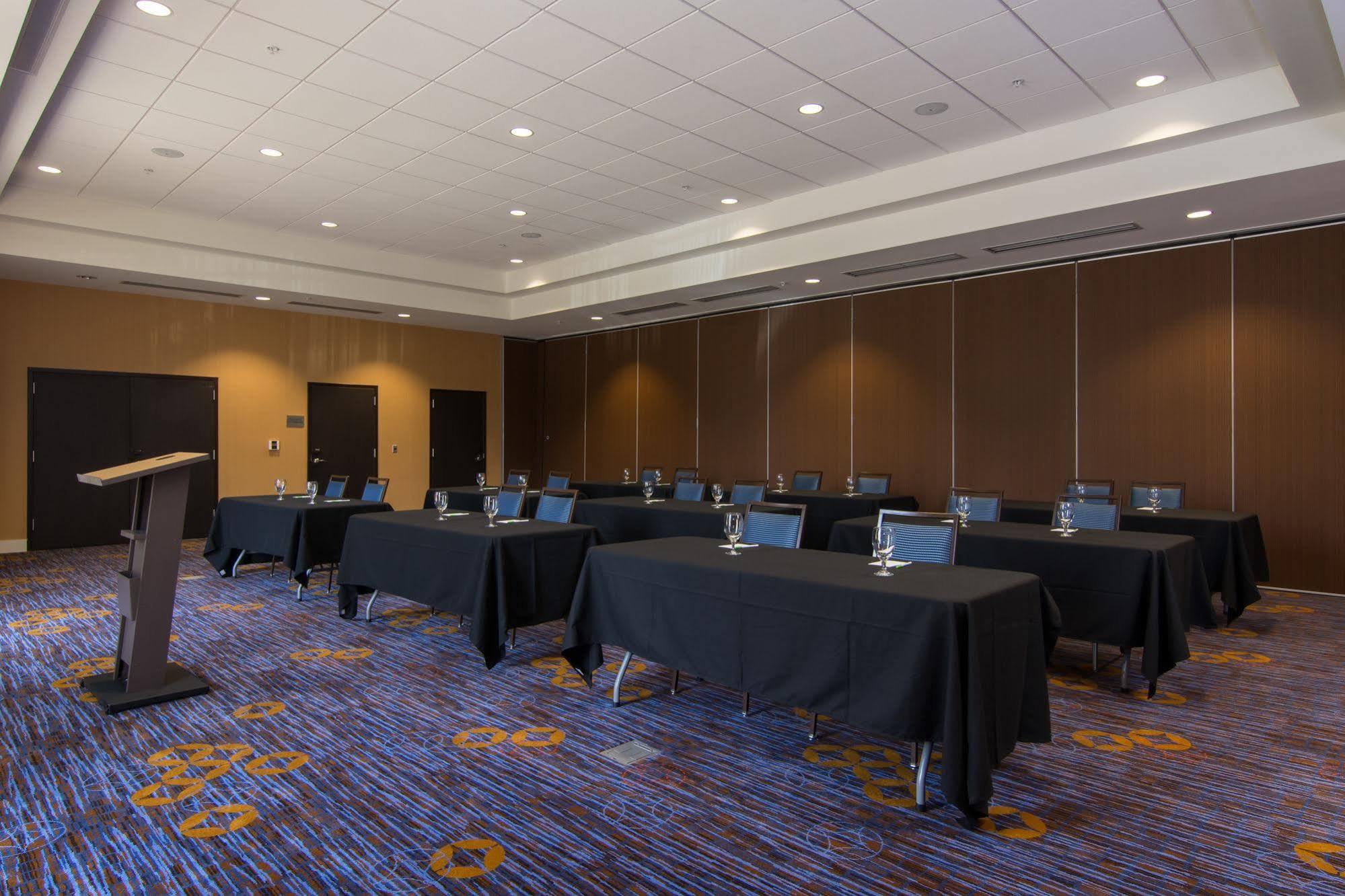Hotel Courtyard By Marriott Raleigh-durham Airport/brier Creek 3*